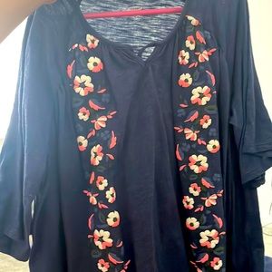 Old navy floral blouse